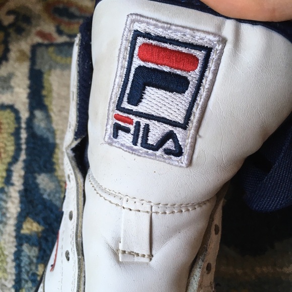FILA💙❤️ high top sneakers - Picture 3 of 4